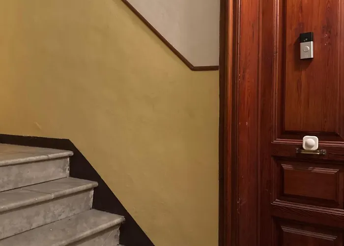 W Like On Hert Of Center Apartment Catania